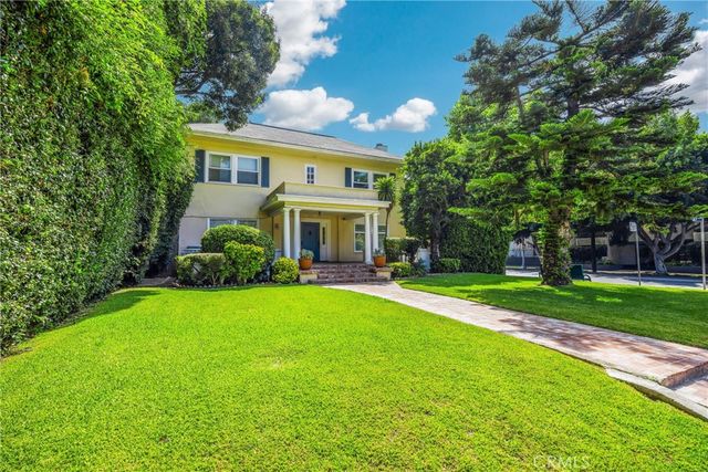 windsor village house 2