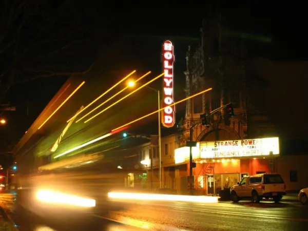 Hollywood-Theatre-Night-600x450