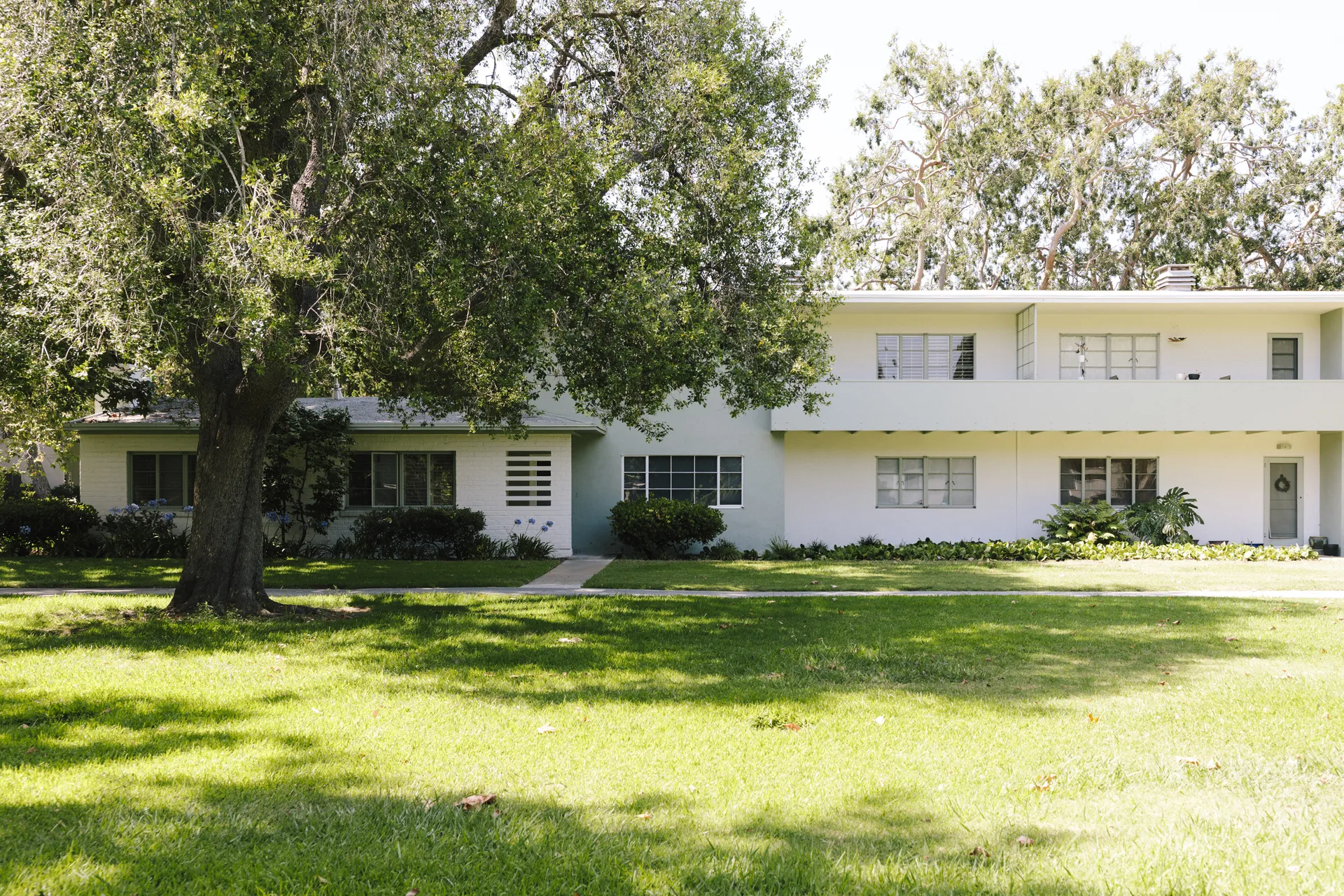 Village Green apartments Los Angeles 2