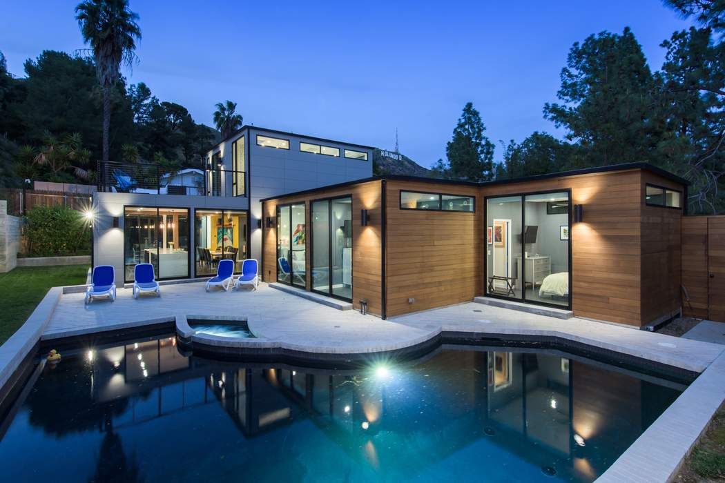 lake hollywood estates house