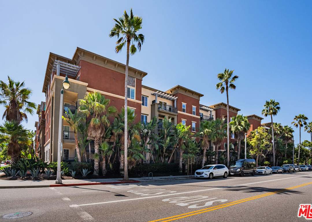 Tempo Playa Vista Condominiums
