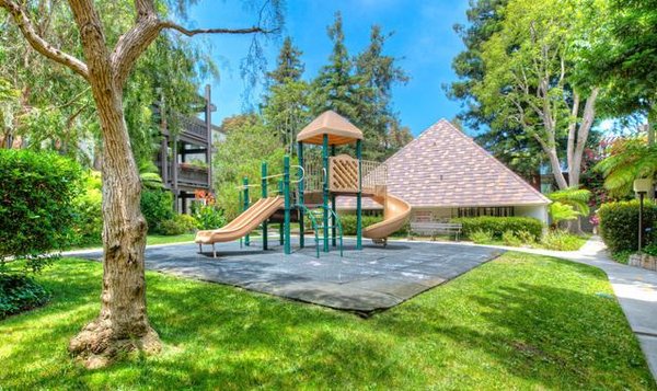 cross creek village playa del rey-1