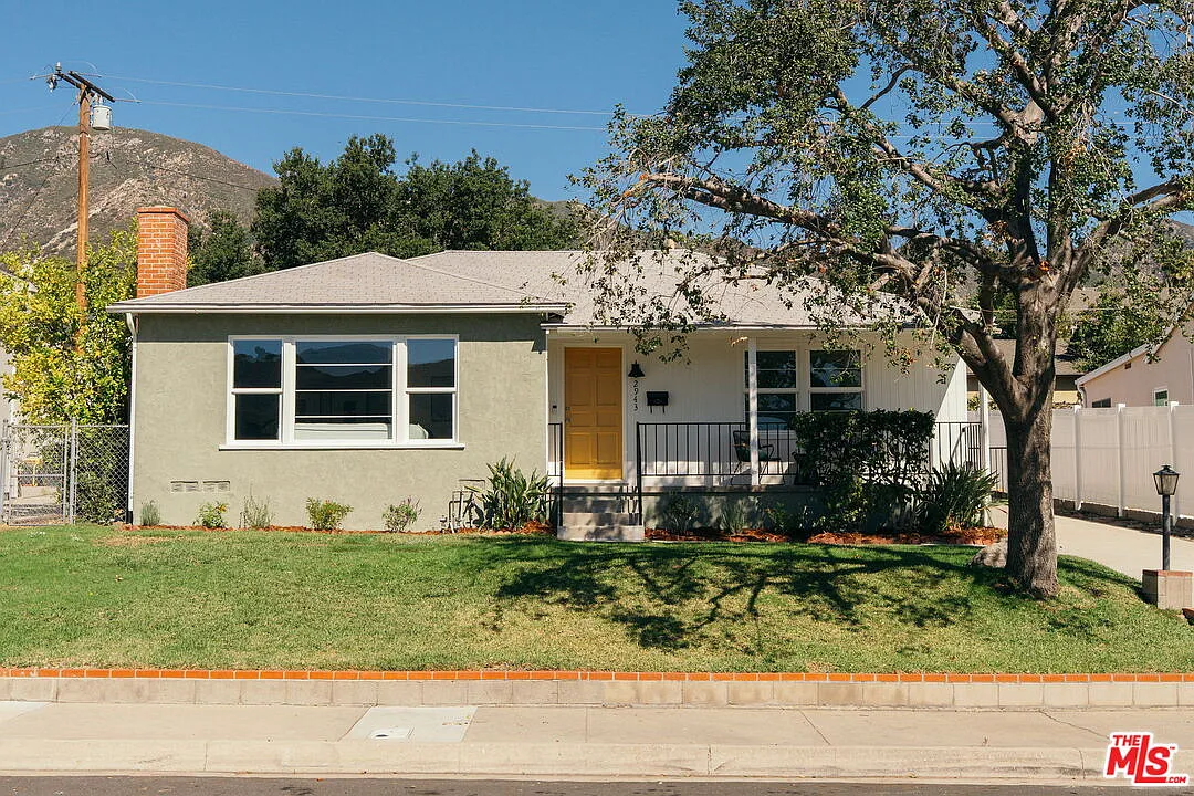 be7229fe5e325154661845f822fdf041-uncropped_scaled_within_1536_1152