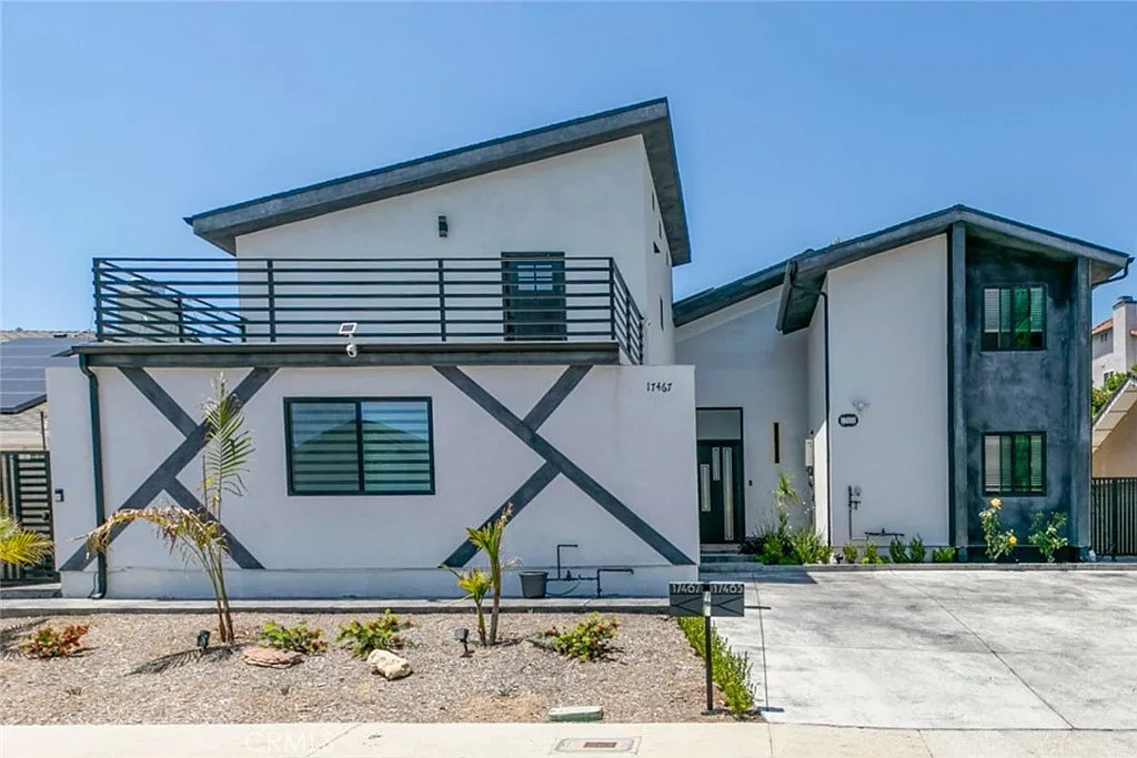 c8274160934cf72e77941e825de351c9-uncropped_scaled_within_1536_1152