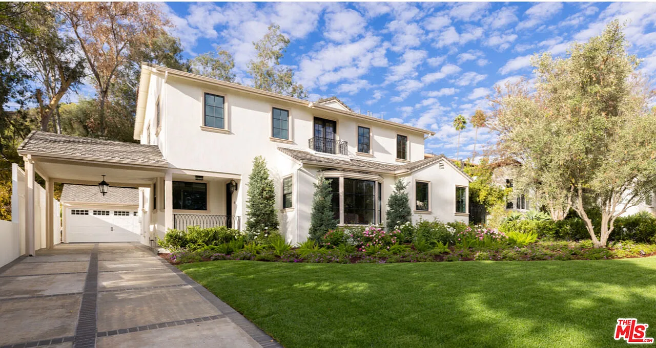 d5c1ad1740c24295b863cc0f1ea73f25-uncropped_scaled_within_1536_1152