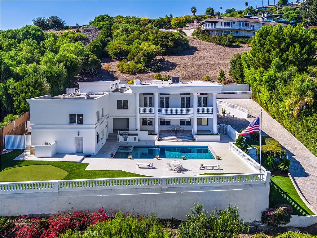 41a1479dbd0ab194ccff06849d8c2737-uncropped_scaled_within_1536_1152