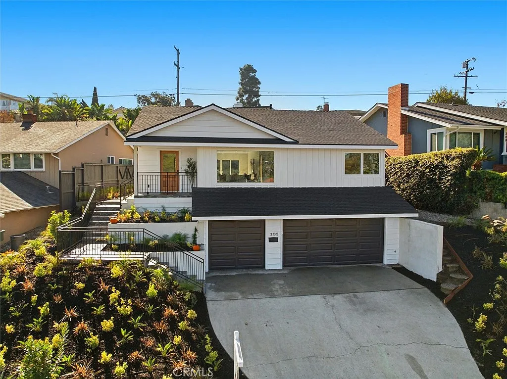 6ab403713ef4b509fa54f161f1308f4d-uncropped_scaled_within_1536_1152