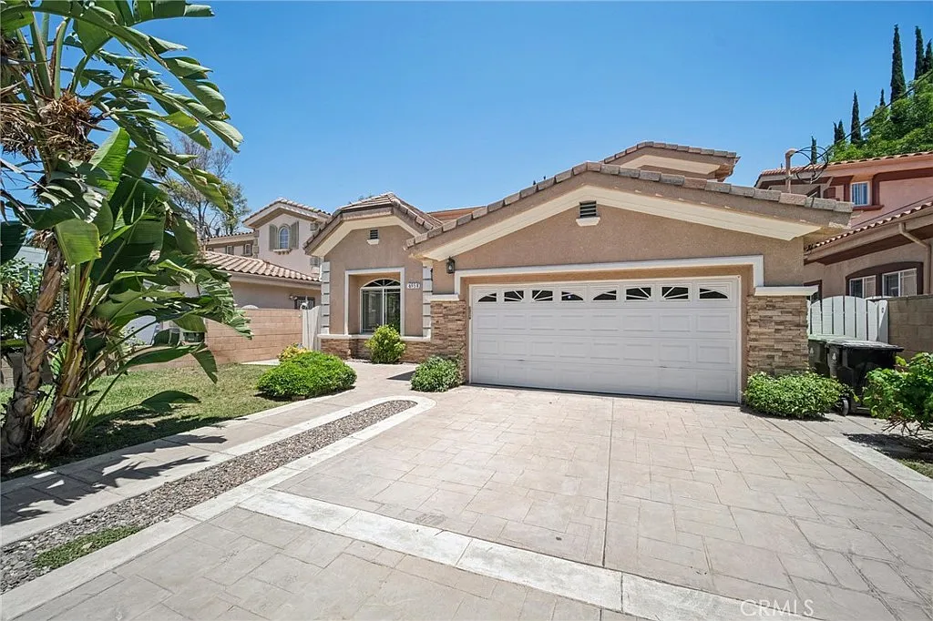 7c4a771f55c7371aee1bd94203c035e6-uncropped_scaled_within_1536_1152