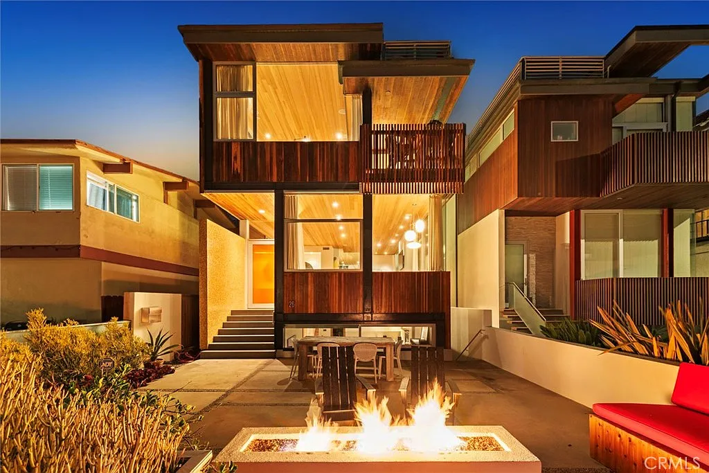 d8a97539ca651f8bd6092448b73b966c-uncropped_scaled_within_1536_1152